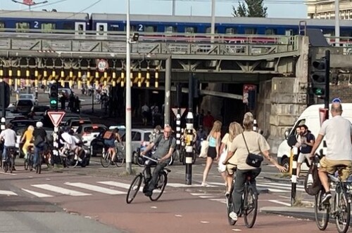 Herinrichting fietsroute IJ – Geldersekade