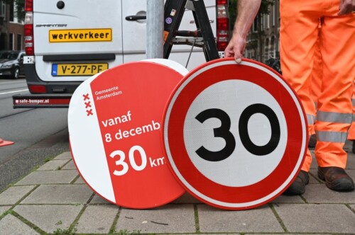 Amsterdam voert 30 km/uur in als maximumsnelheid