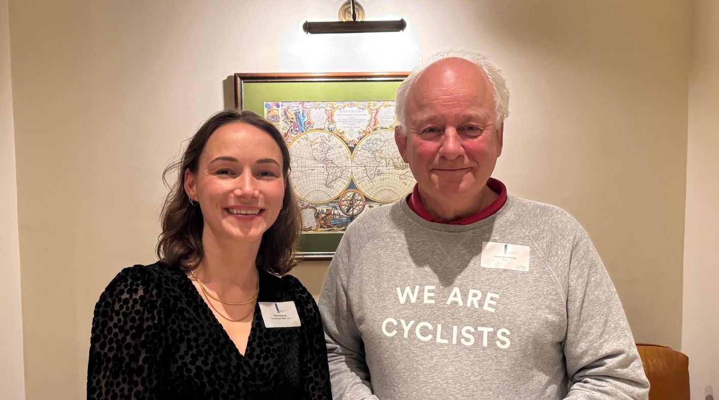 Amsterdam links with European cycling policy