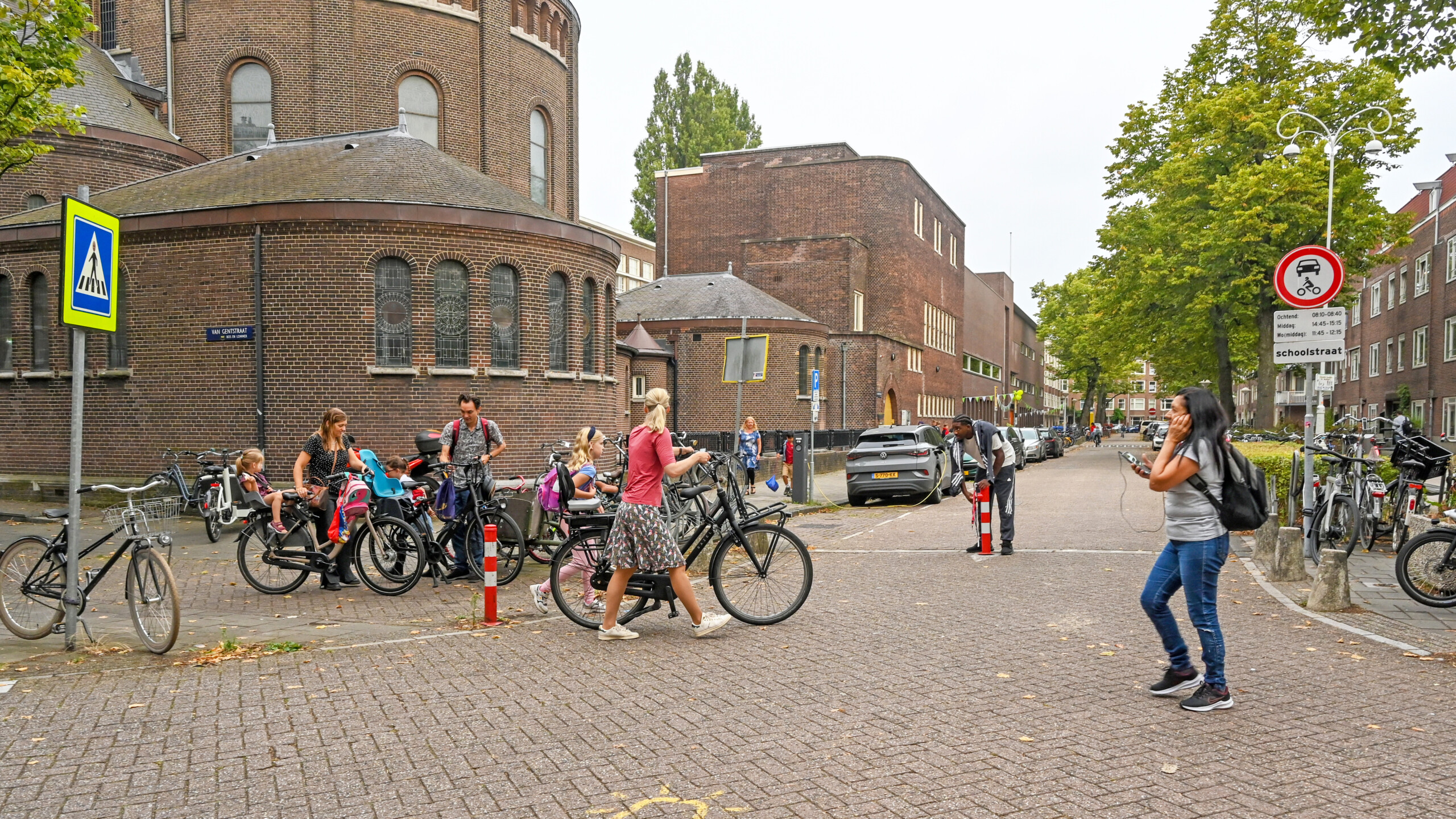 More and more school streets in Amsterdam